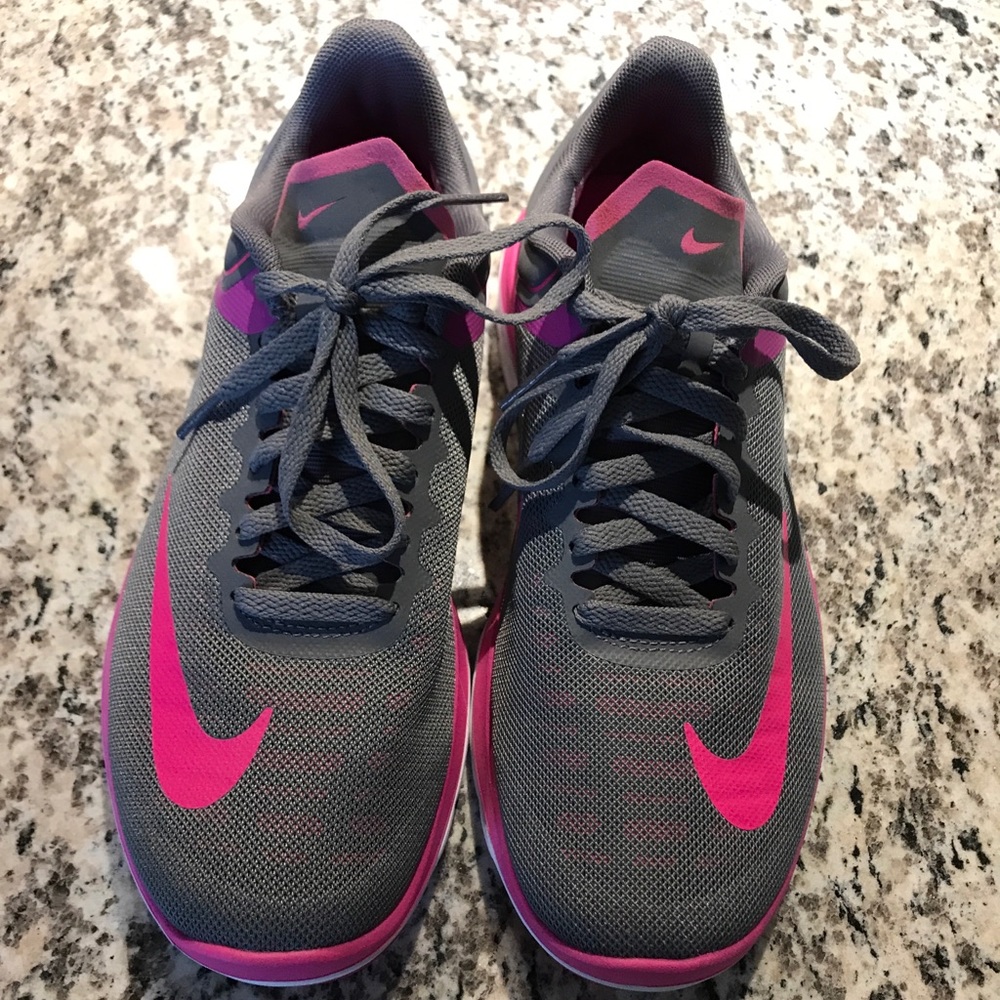 Nike Fit Sole size 8
